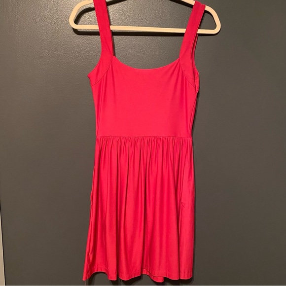 Pink sleeveless dress with pockets - Picture 6 of 6
